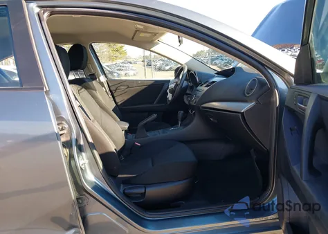 2012 Mazda Mazda3 I Sport из США, поврежденный, VIN JM1BL1UG4C1521489